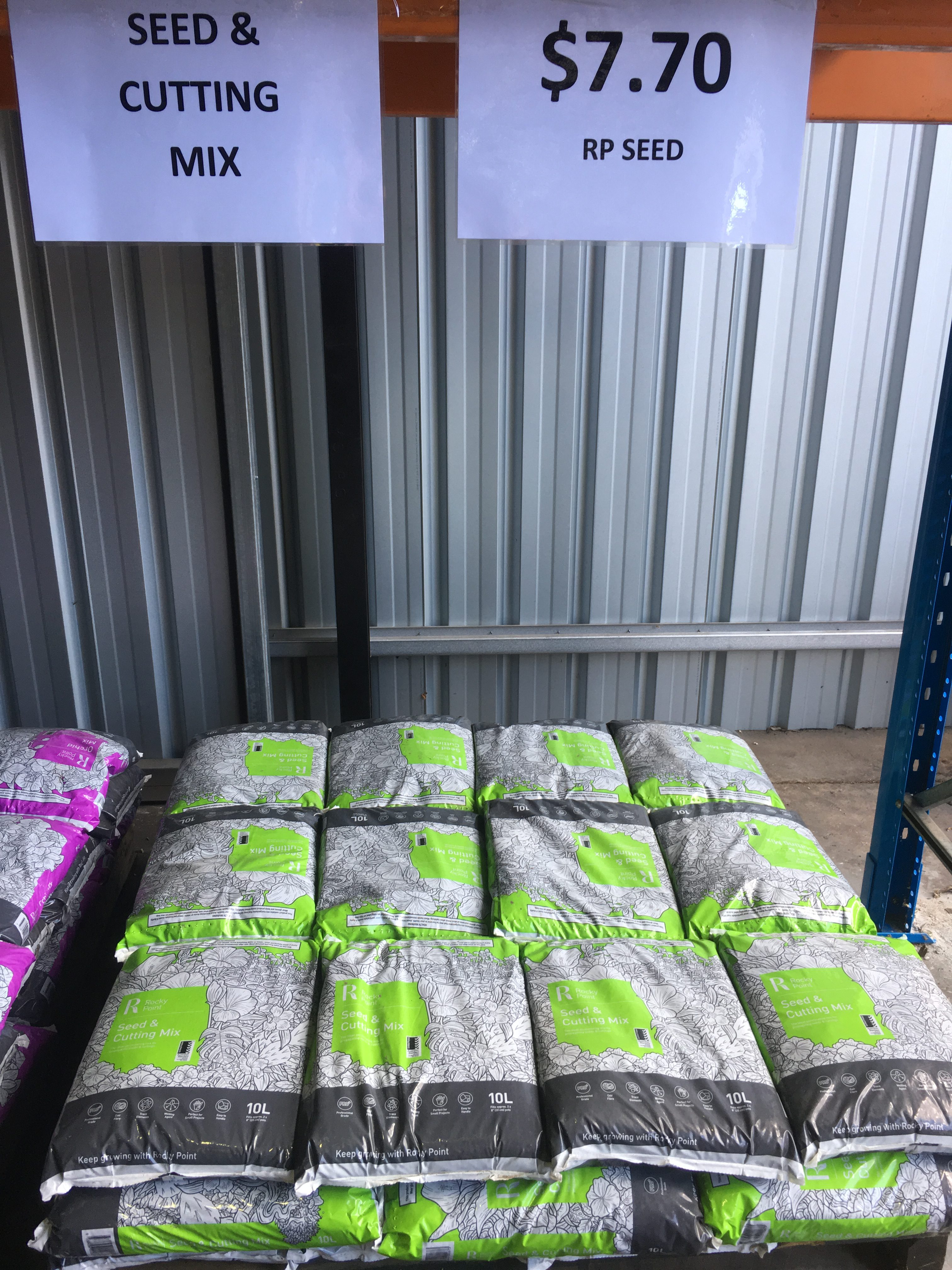 Seed &amp; Cutting Mix 10L - Beekeeping Supplies 
